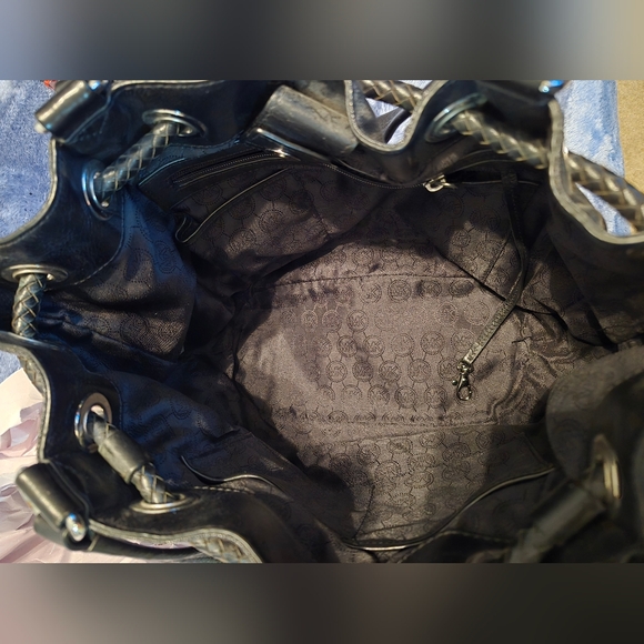 Michael Kors Black Signature Shoulder Bag With Tassels and Wallet - Picture 6 of 6